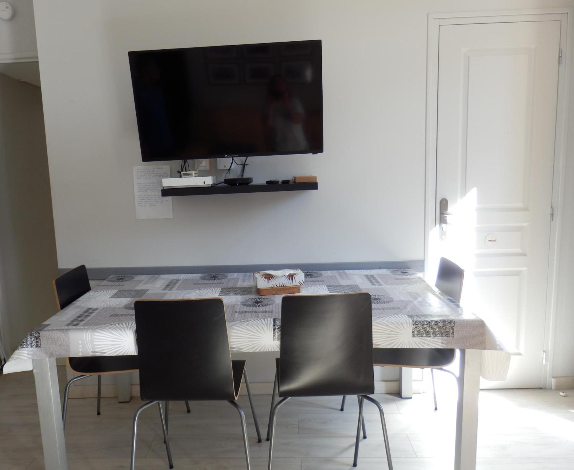 Bagnères-de-Luchon Agreable T2 Au Centre De Luchon 아파트 외부 사진